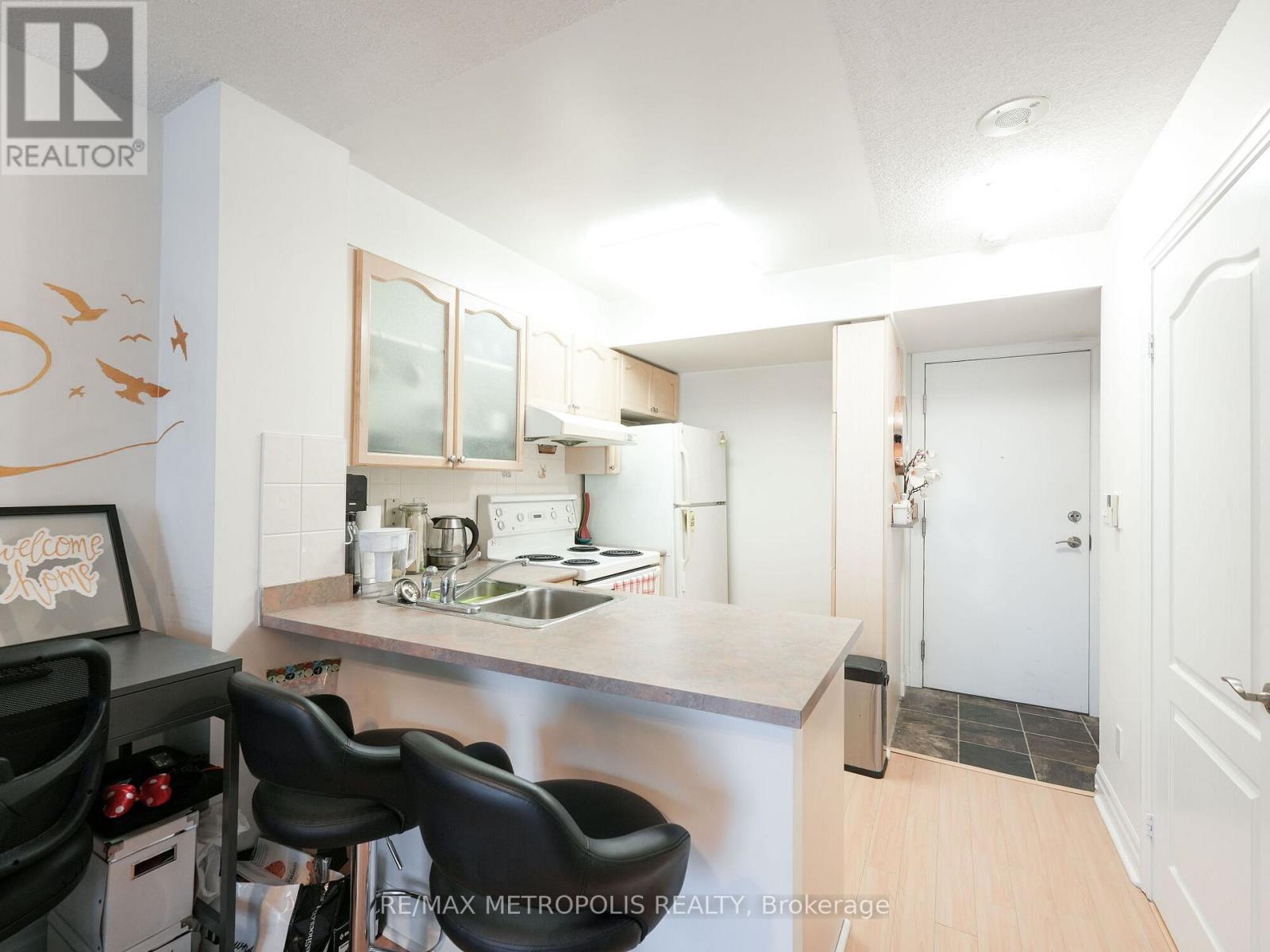 1205 - 188 Doris Avenue, Toronto, Ontario  M2N 6Z5 - Photo 12 - C13691782