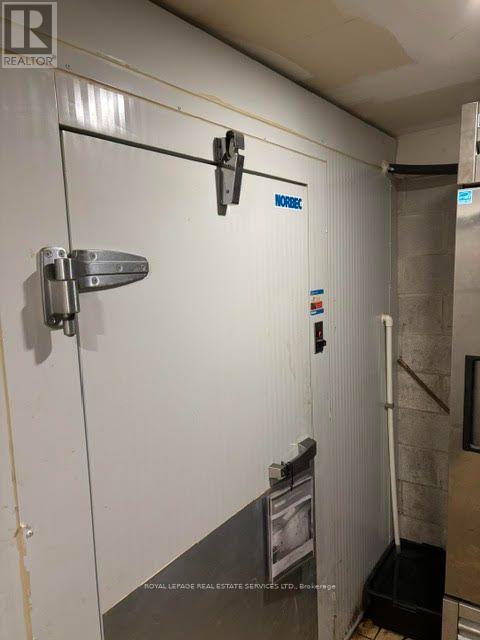 1112 Queen Street W, Toronto, Ontario  M6J 1H9 - Photo 16 - C13691784