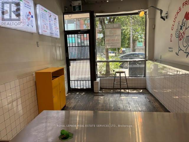 1112 Queen Street W, Toronto, Ontario  M6J 1H9 - Photo 3 - C13691784