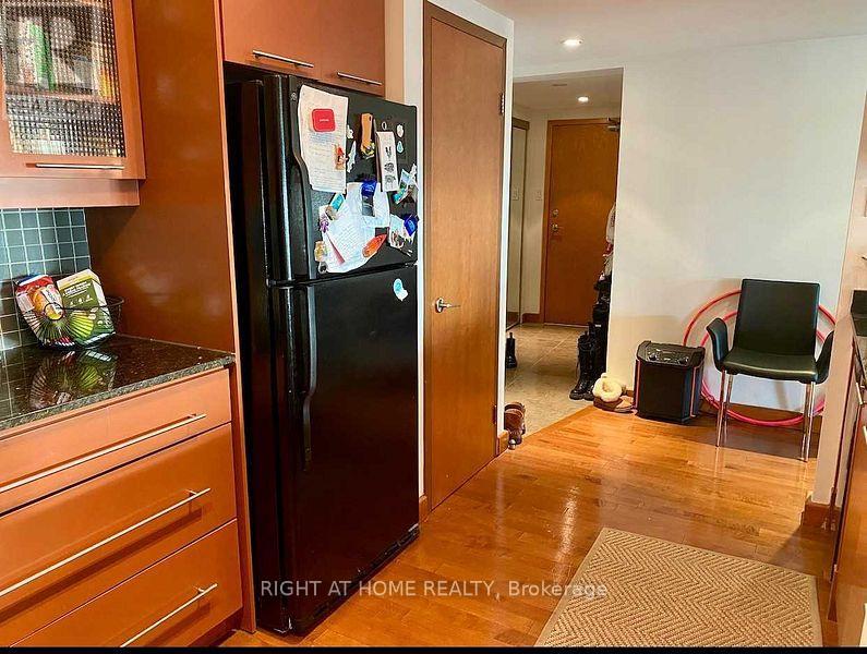 2012 - 99 Harbour Square, Toronto, Ontario  M5J 2H2 - Photo 12 - C13691814