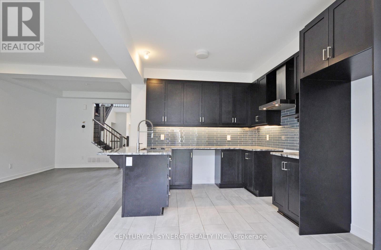 284 Ormiston Crescent, Ottawa, Ontario  K2J 7E4 - Photo 9 - X13601464