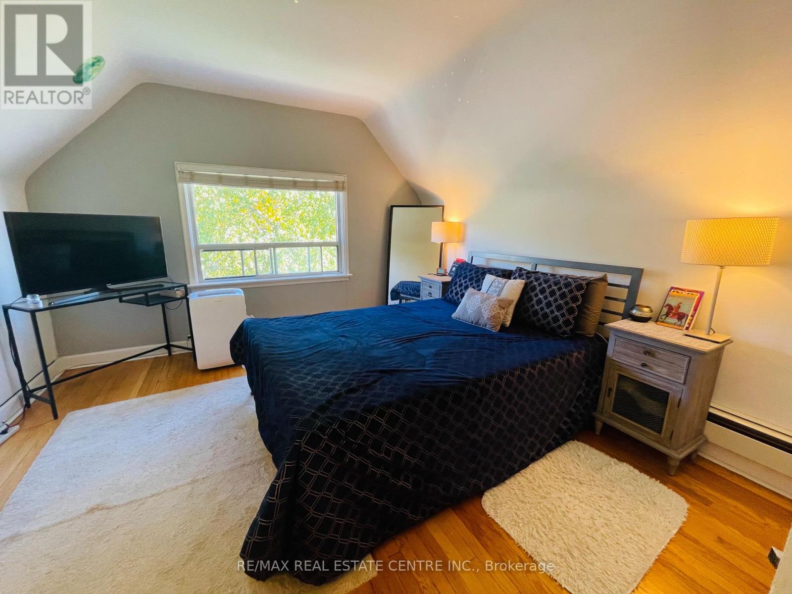Main Floor - 34 Singleton Road, Toronto, Ontario  M1R 1H9 - Photo 11 - E13691616