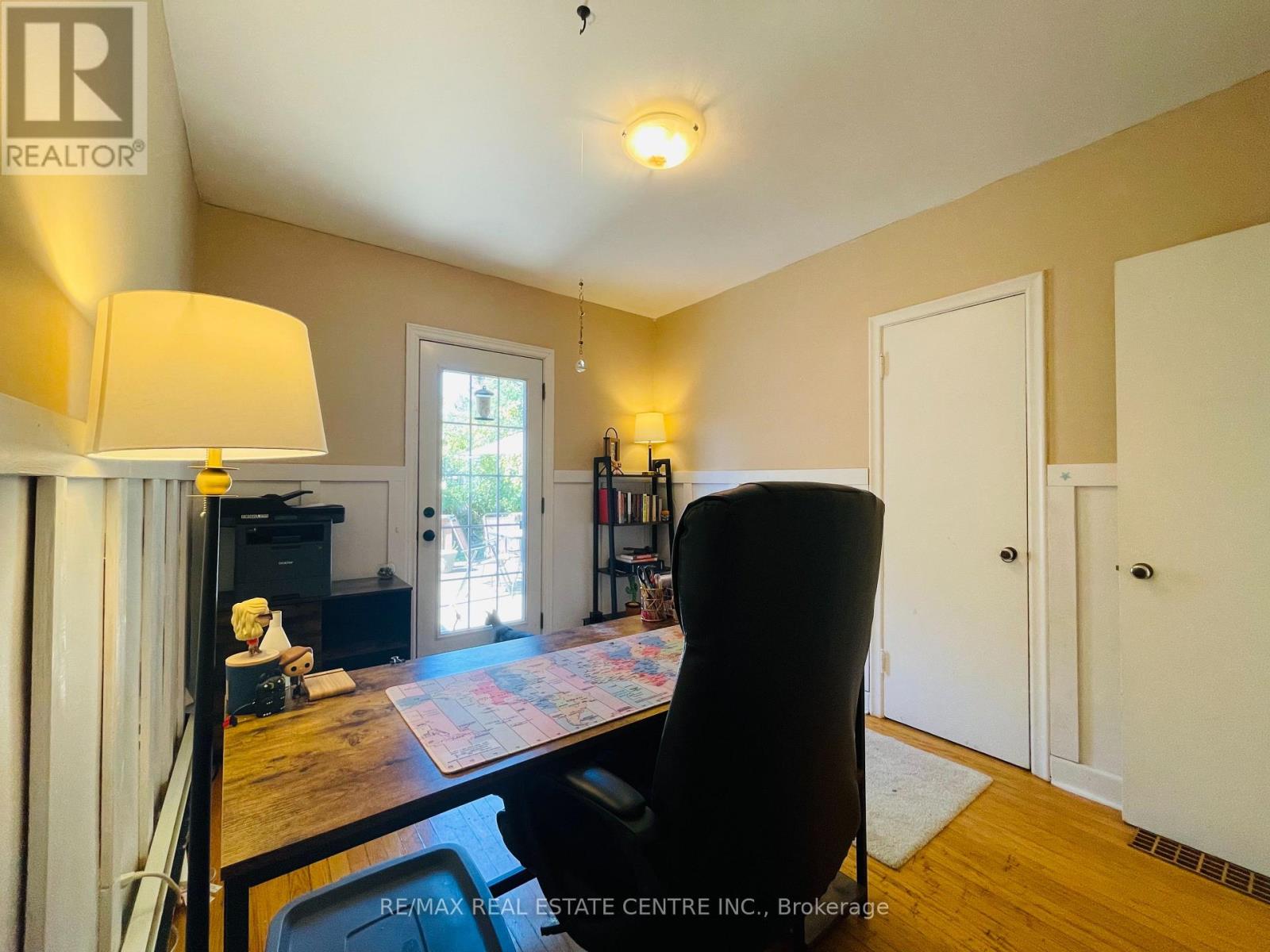 Main Floor - 34 Singleton Road, Toronto, Ontario  M1R 1H9 - Photo 18 - E13691616