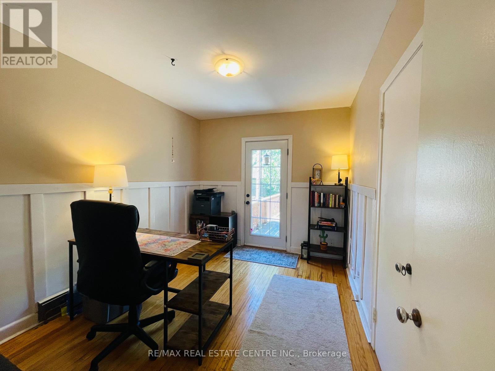 Main Floor - 34 Singleton Road, Toronto, Ontario  M1R 1H9 - Photo 8 - E13691616