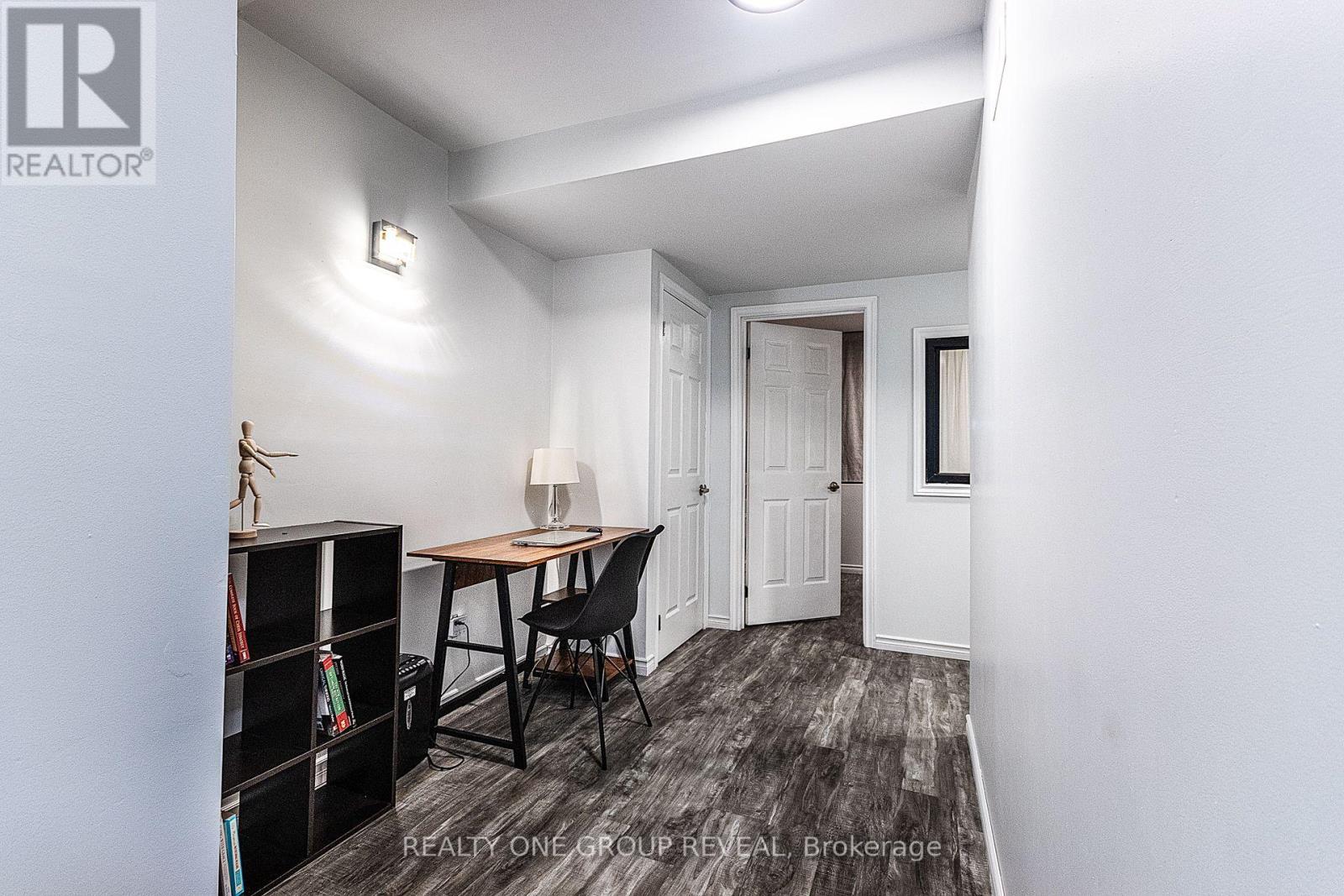 524 Simcoe Street S, Oshawa, Ontario  L1H 4J8 - Photo 16 - E13691622