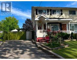 235 BARKLEY CRESCENT, Oshawa, Ontario