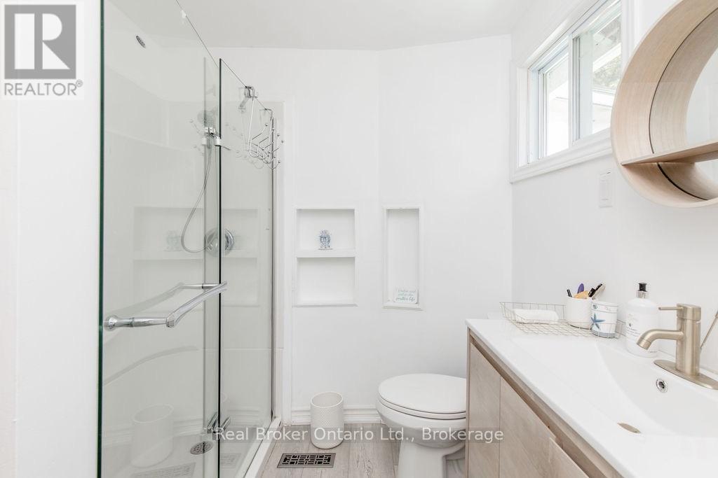 7 Oliver Drive, Tiny, Ontario  L0L 2J0 - Photo 22 - S13691816