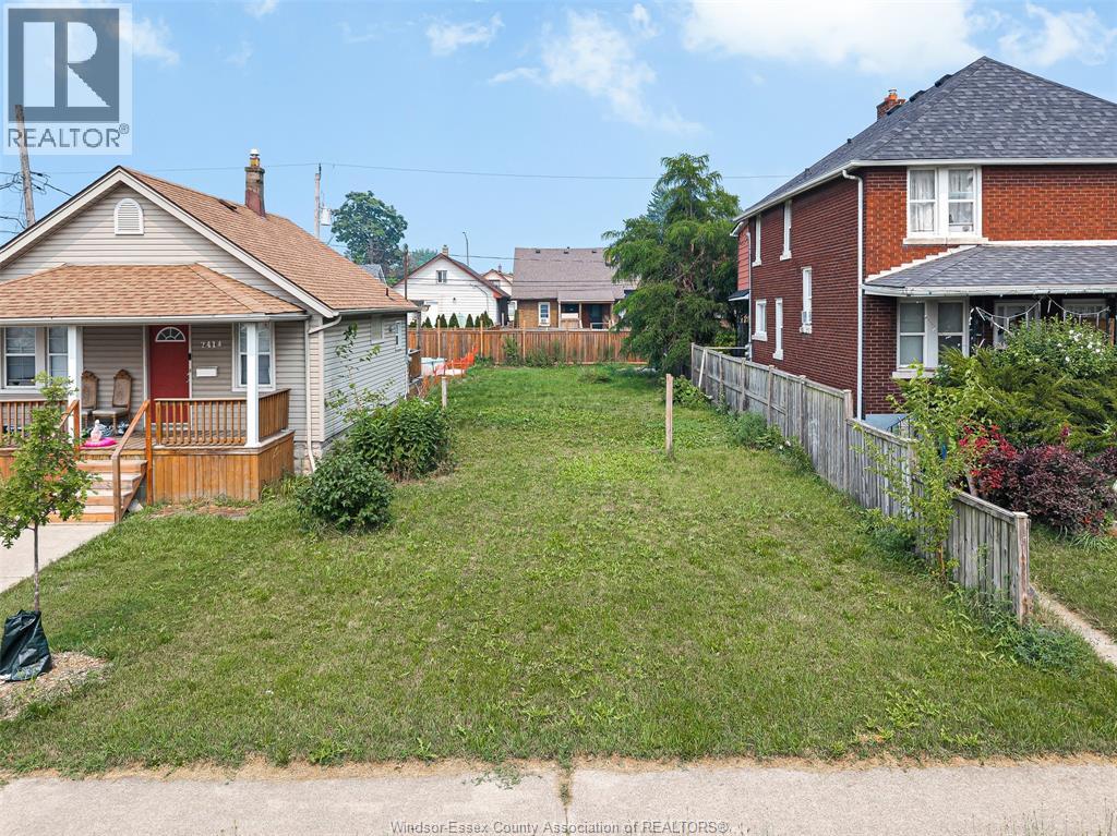 MLS# 26020281: 2416 HIGHLAND AVENUE, Windsor, Canada