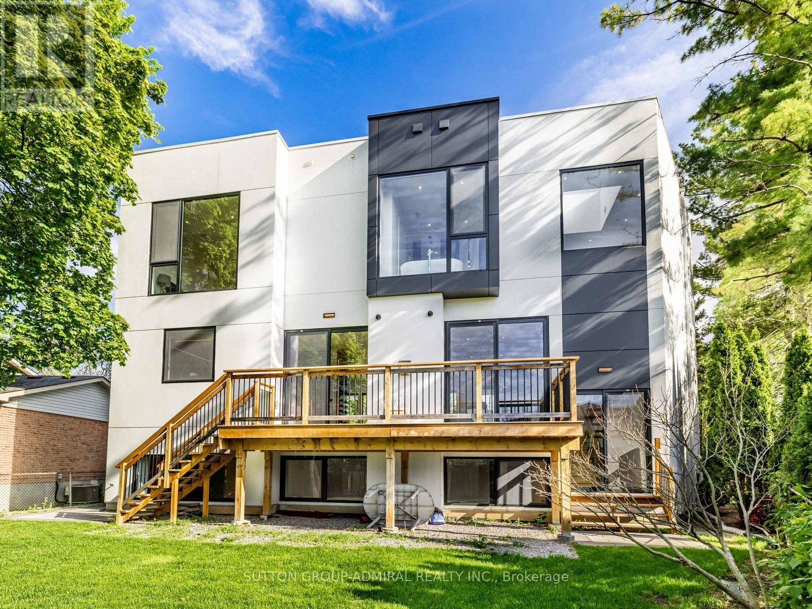 16 Sanderson Crescent, Richmond Hill, Ontario  L4C 5L4 - Photo 37 - N13691618