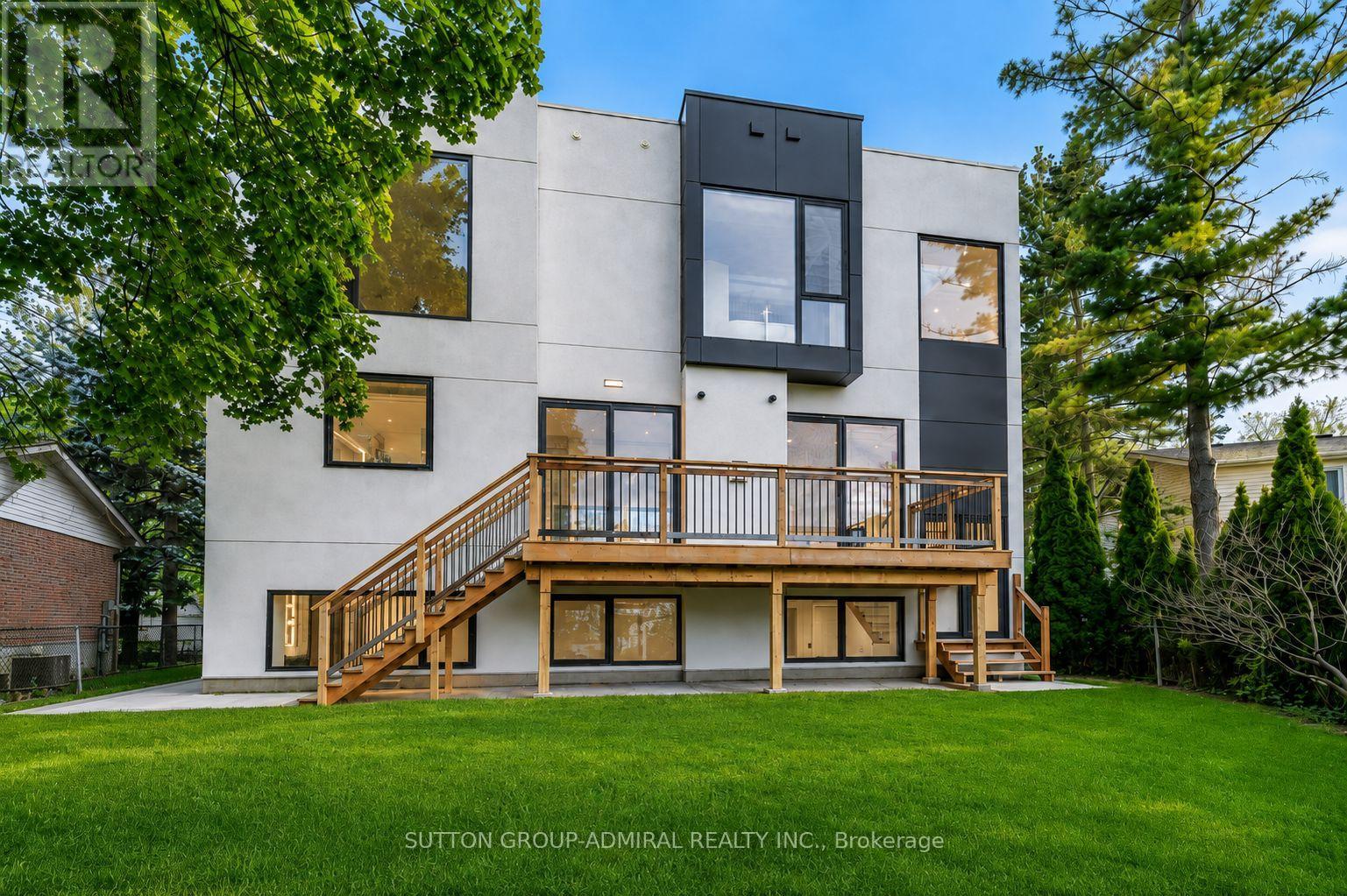 16 Sanderson Crescent, Richmond Hill, Ontario  L4C 5L4 - Photo 39 - N13691618
