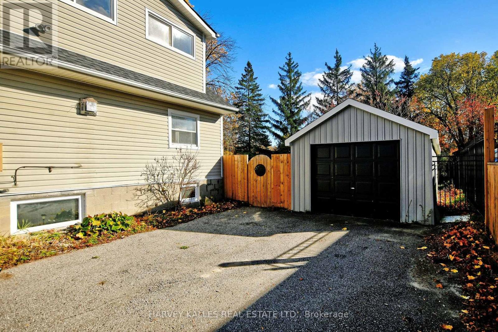 11 Penny Place, Richmond Hill, Ontario  L4E 2W5 - Photo 30 - N13691758