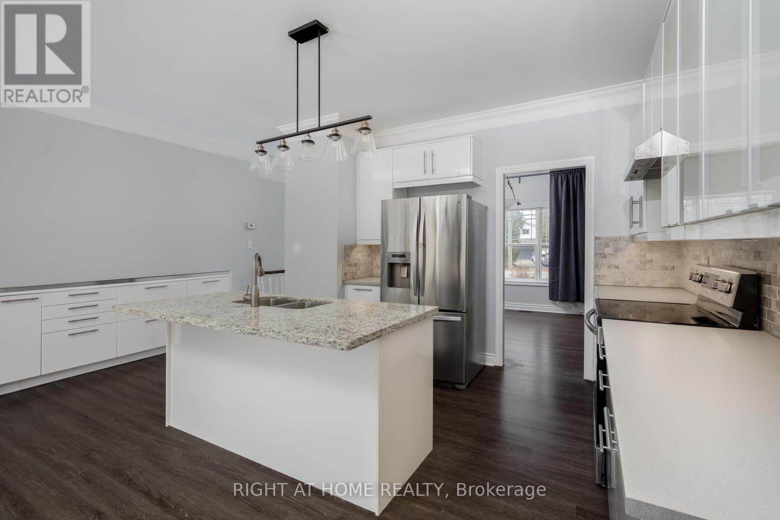 1171 Ewart Street, Innisfil, Ontario  L0L 1C0 - Photo 11 - N13691766