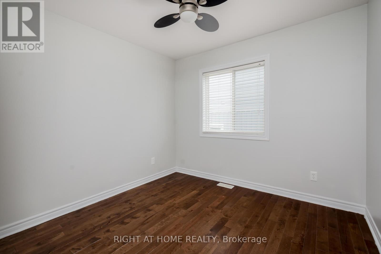 1171 Ewart Street, Innisfil, Ontario  L0L 1C0 - Photo 25 - N13691766