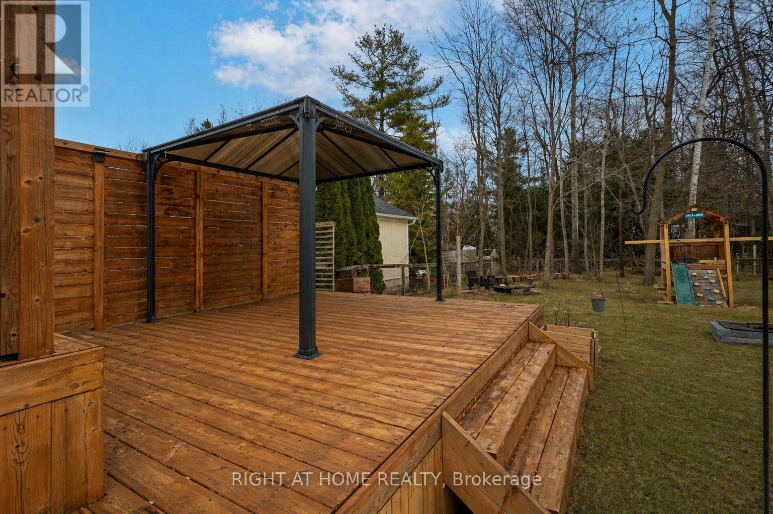 1171 Ewart Street, Innisfil, Ontario  L0L 1C0 - Photo 32 - N13691766