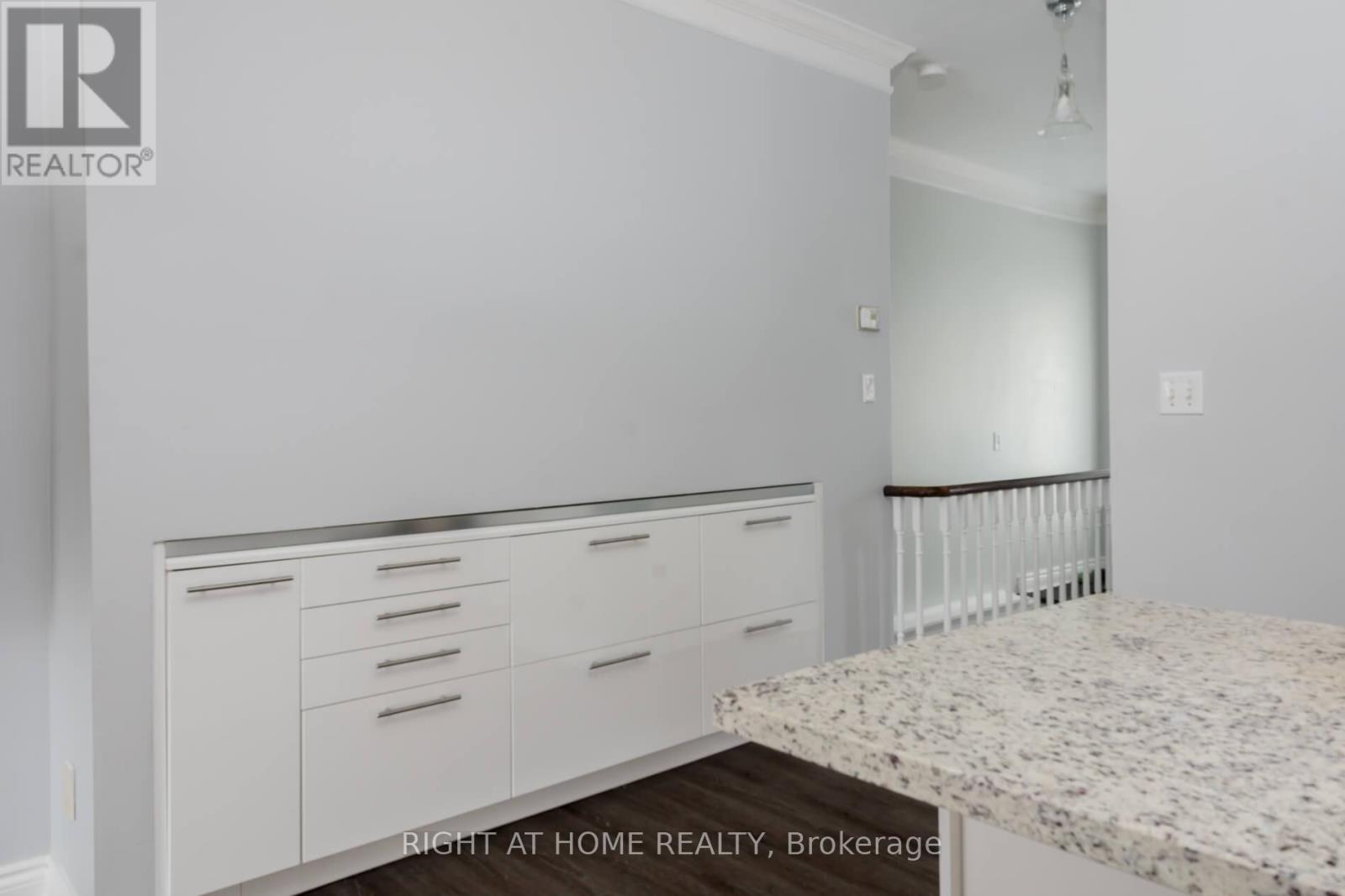 1171 Ewart Street, Innisfil, Ontario  L0L 1C0 - Photo 9 - N13691766