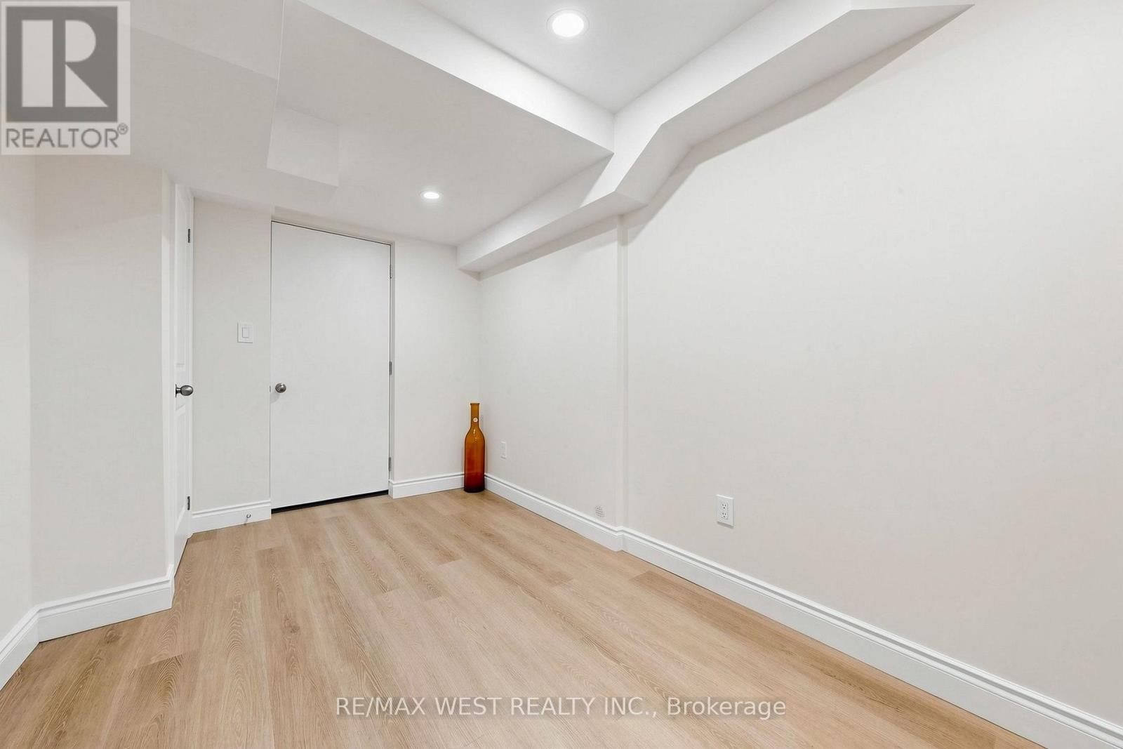 15 Kinloss Street, Vaughan, Ontario  L4H 5J6 - Photo 35 - N13691768