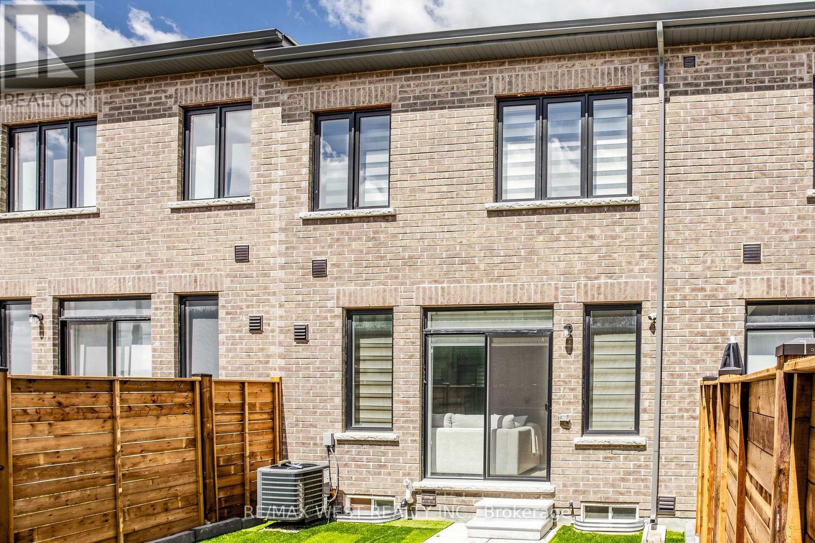 15 Kinloss Street, Vaughan, Ontario  L4H 5J6 - Photo 40 - N13691768