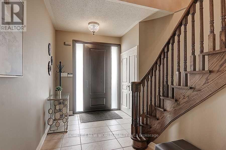 59 Albright Crescent, Richmond Hill, Ontario  L4E 4Z4 - Photo 2 - N13691808