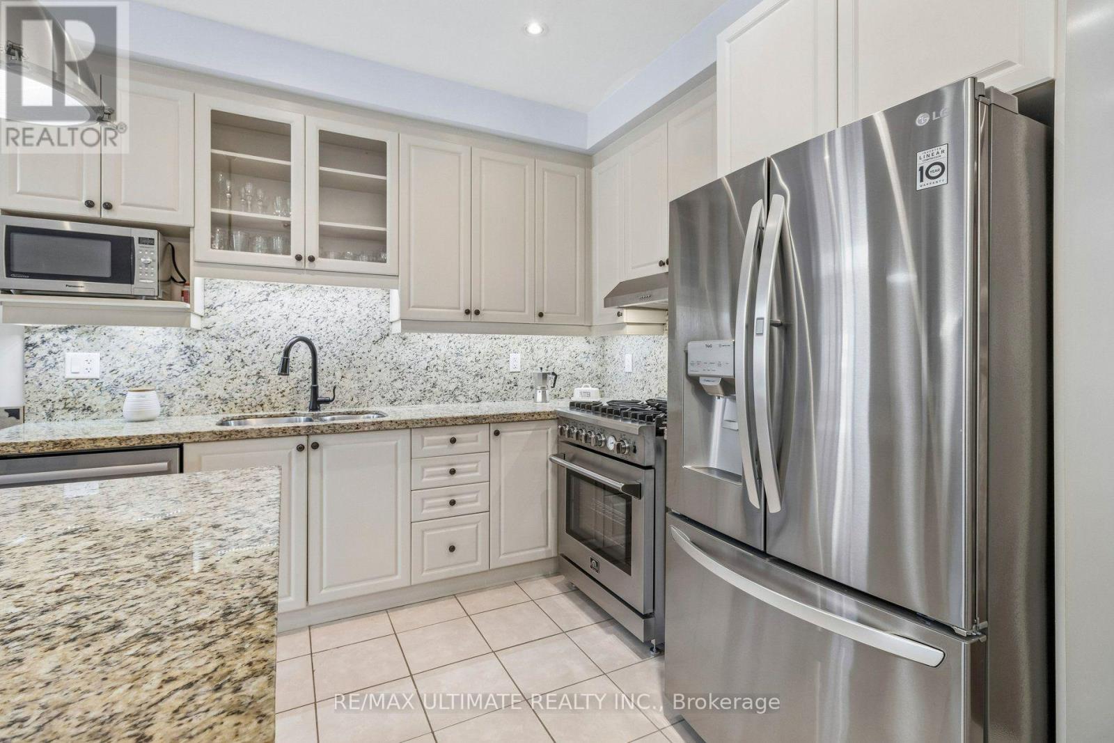 259 Wardlaw Place, Vaughan, Ontario  L4H 3J5 - Photo 23 - N13691864