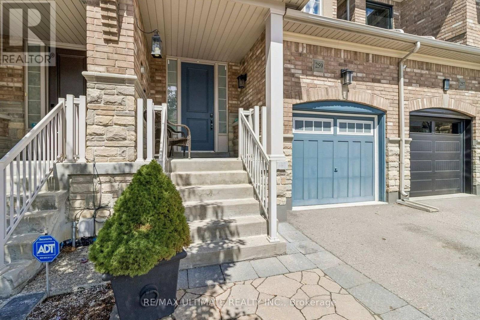 259 Wardlaw Place, Vaughan, Ontario  L4H 3J5 - Photo 3 - N13691864