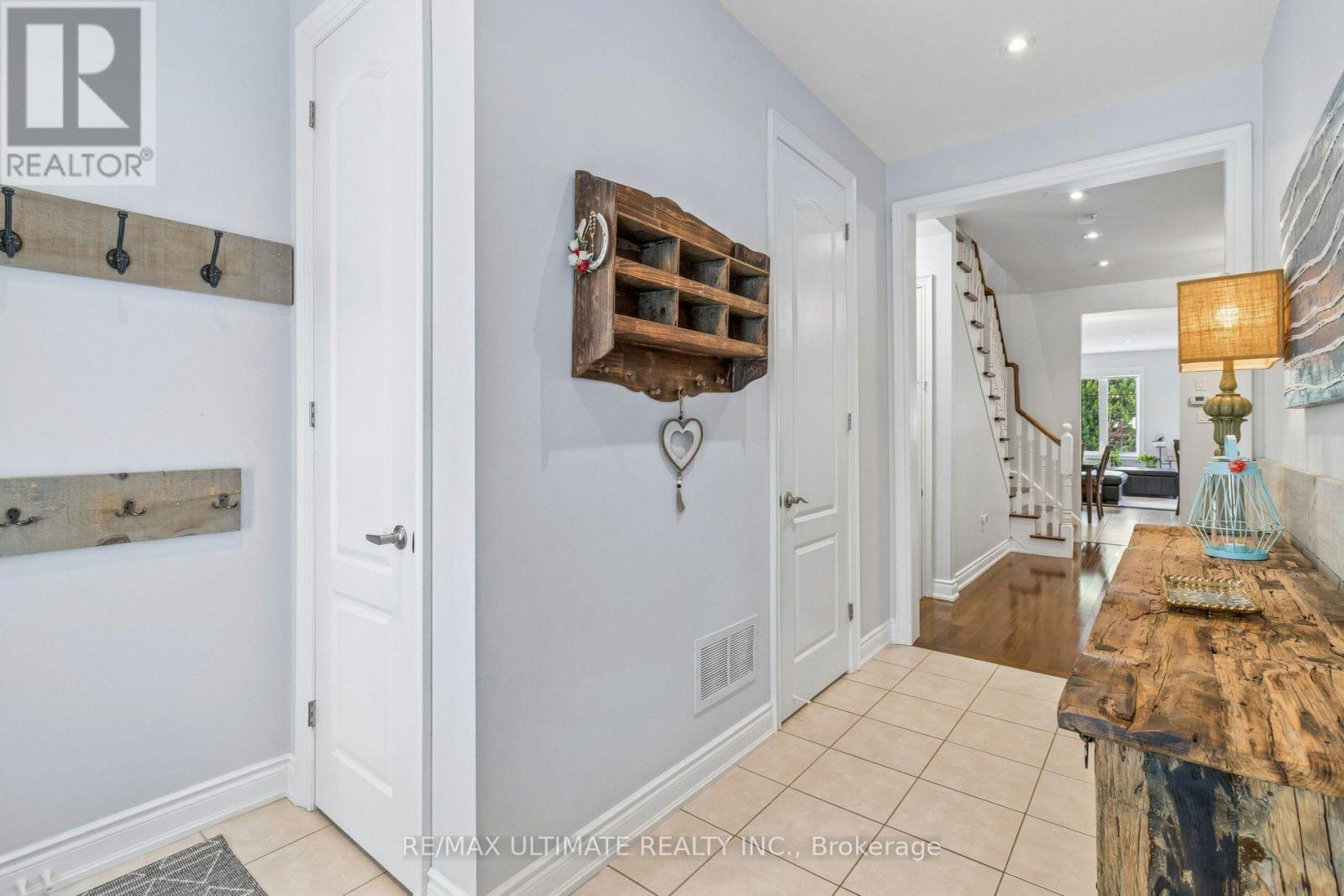 259 Wardlaw Place, Vaughan, Ontario  L4H 3J5 - Photo 5 - N13691864