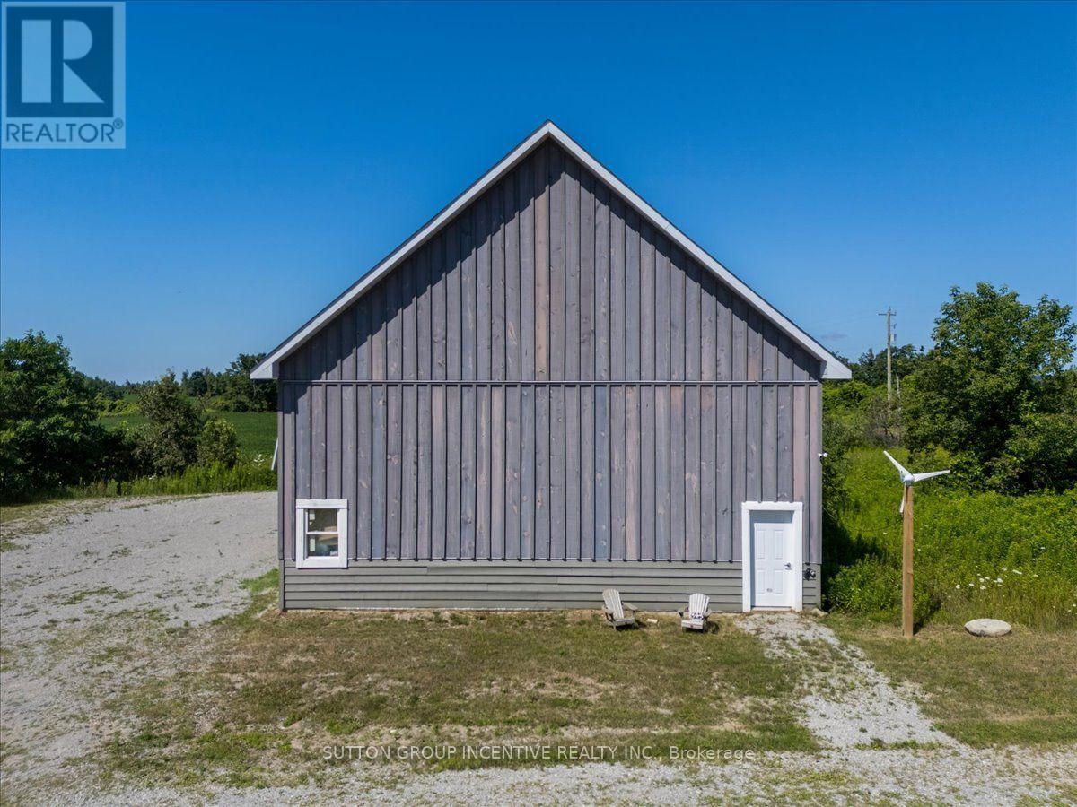209 15/16 Sideroad E, Oro-Medonte, Ontario  L0L 2E0 - Photo 3 - S13691732