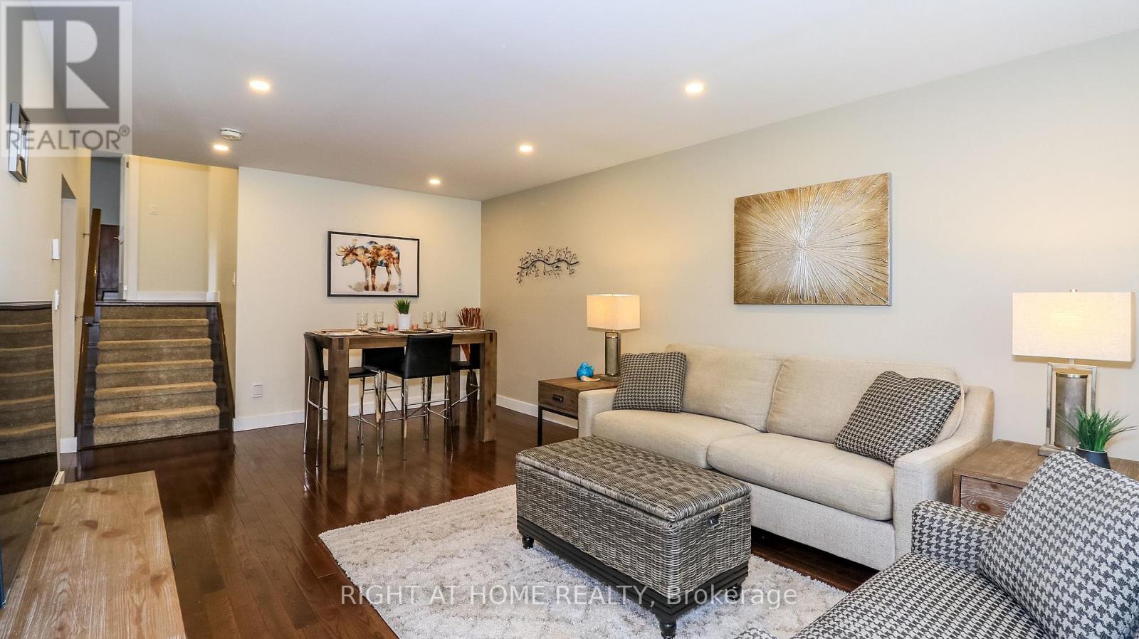 15 Highview Road, Barrie (Wellington), Ontario  L4M 2M1 - Photo 5 - S13691740