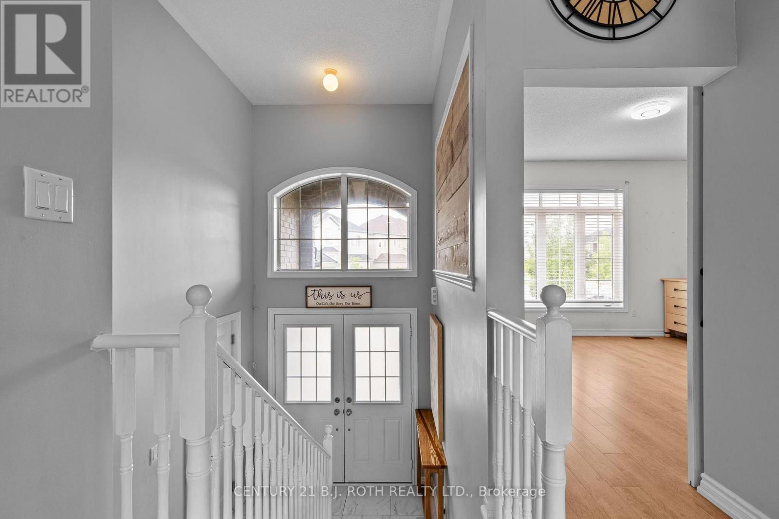 211 Roy Drive, Clearview (Stayner), Ontario  L0M 1S0 - Photo 4 - S13691848