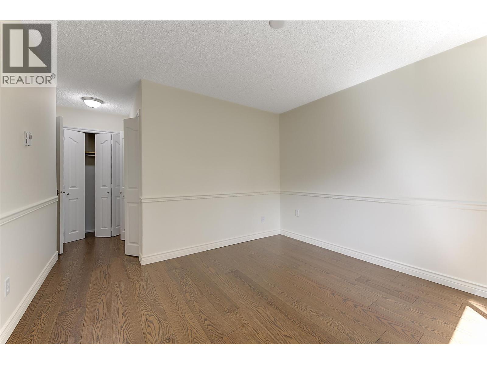 983 Bernard Avenue Unit# 206, Kelowna, British Columbia V1Y 6P7 - Photo 12 - 10393076