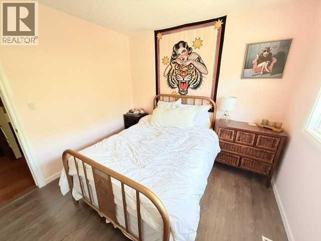 picture 28