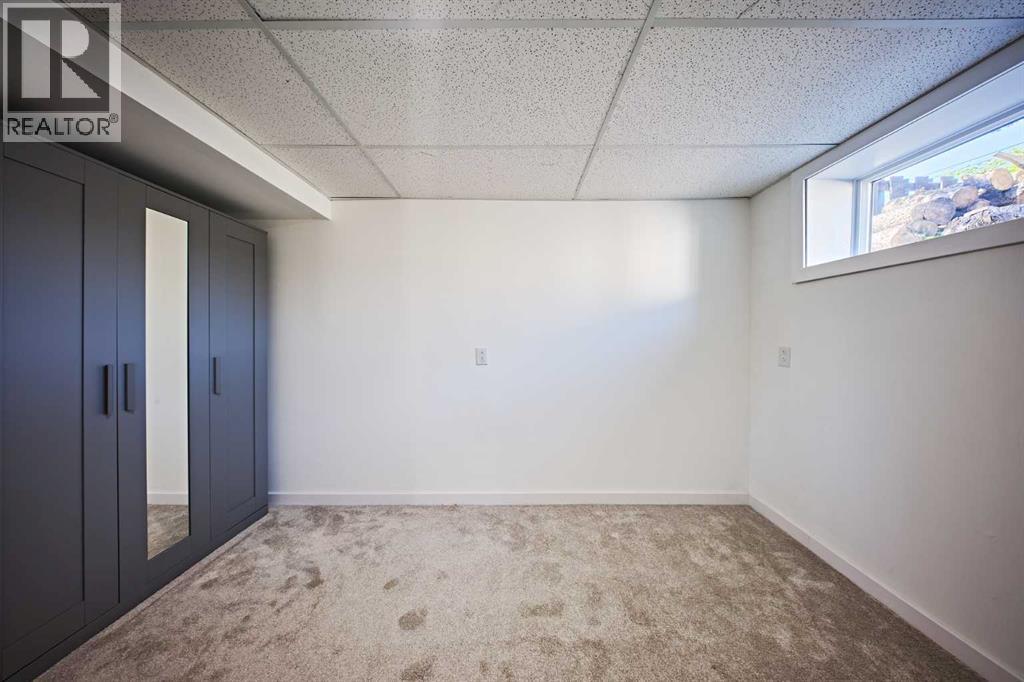 3644 Dover Ridge Drive SE, Calgary, Alberta  T2B 2B4 - Photo 32 - A2337689