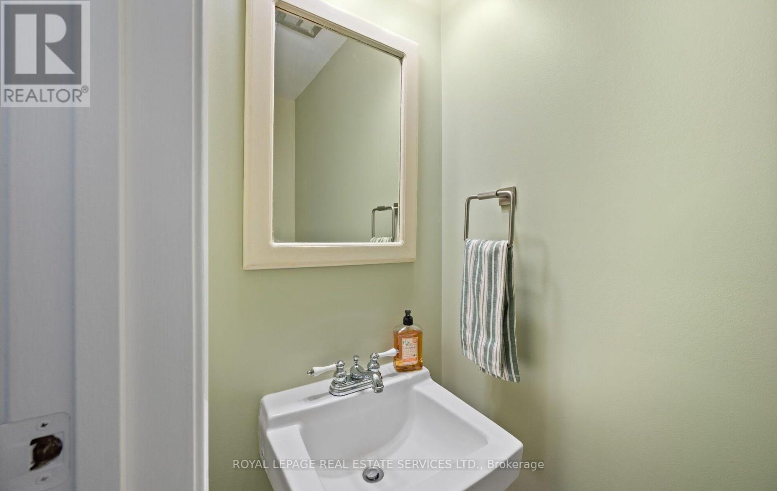 20 Glengrove Court, Brampton, Ontario  L6S 1Z3 - Photo 21 - W13691636