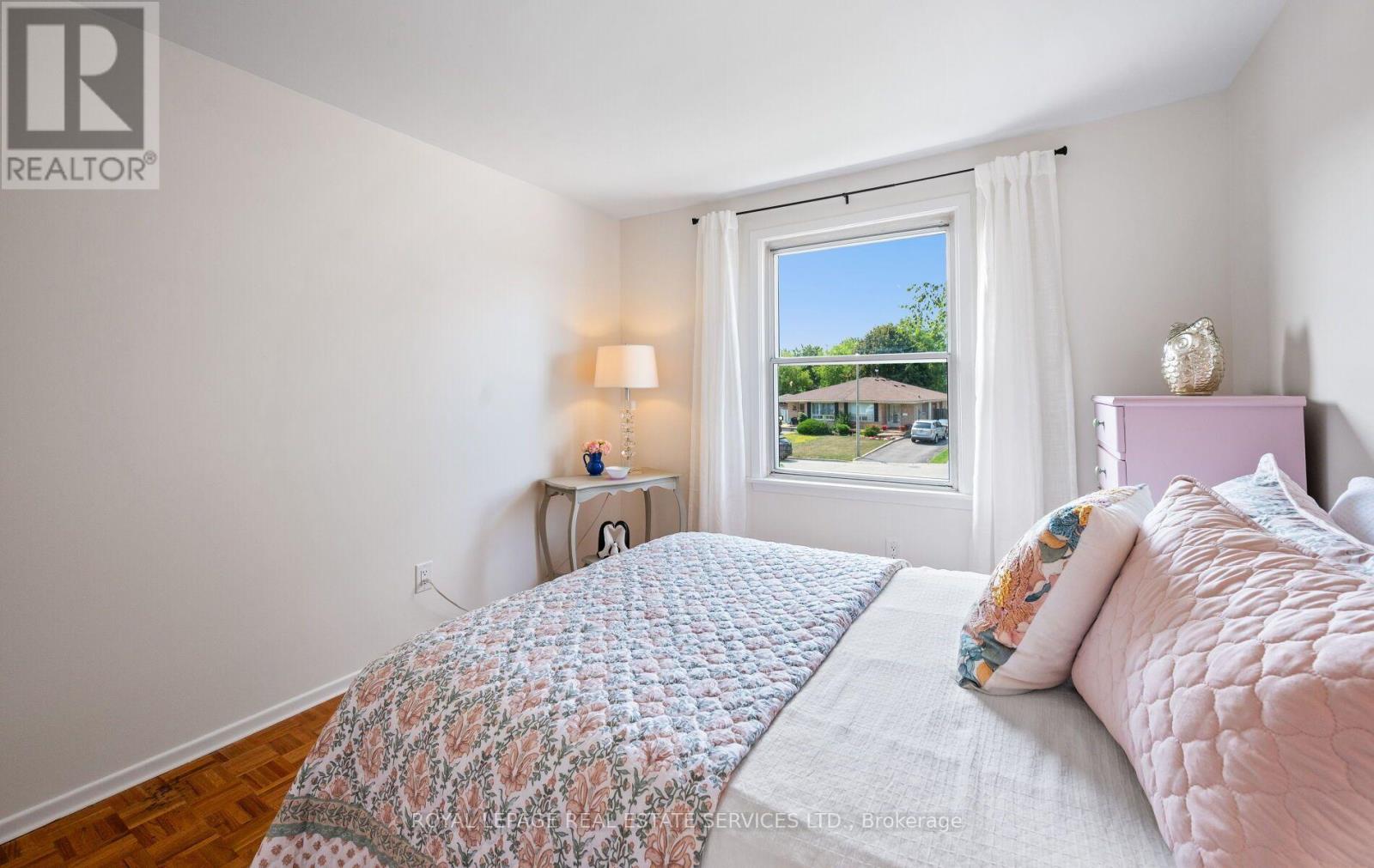 20 Glengrove Court, Brampton, Ontario  L6S 1Z3 - Photo 24 - W13691636
