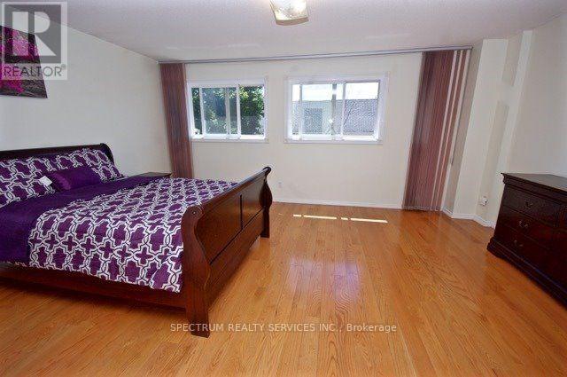 518 Galaxy Court, Mississauga, Ontario  L5R 2R2 - Photo 10 - W13691654
