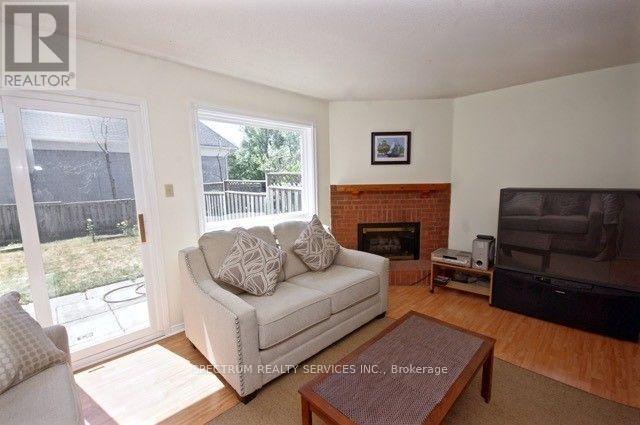 518 Galaxy Court, Mississauga, Ontario  L5R 2R2 - Photo 16 - W13691654