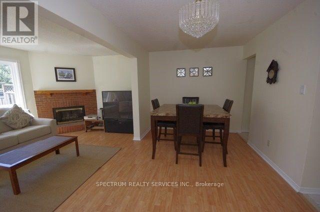 518 Galaxy Court, Mississauga, Ontario  L5R 2R2 - Photo 7 - W13691654