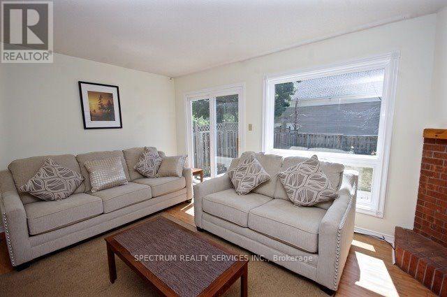 518 Galaxy Court, Mississauga, Ontario  L5R 2R2 - Photo 8 - W13691654