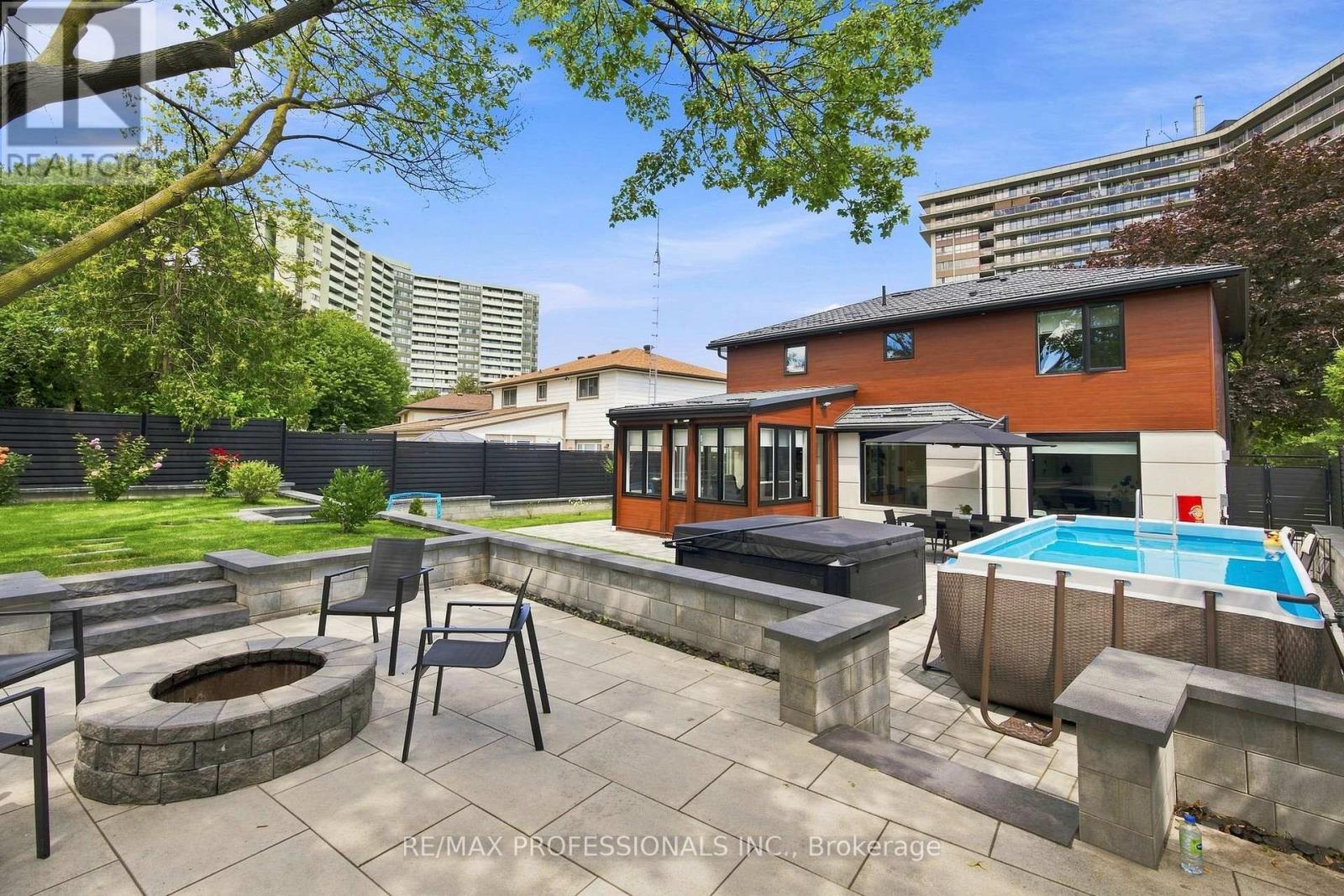 3328 Riverspray Crescent, Mississauga, Ontario  L4Y 3M4 - Photo 39 - W13691660