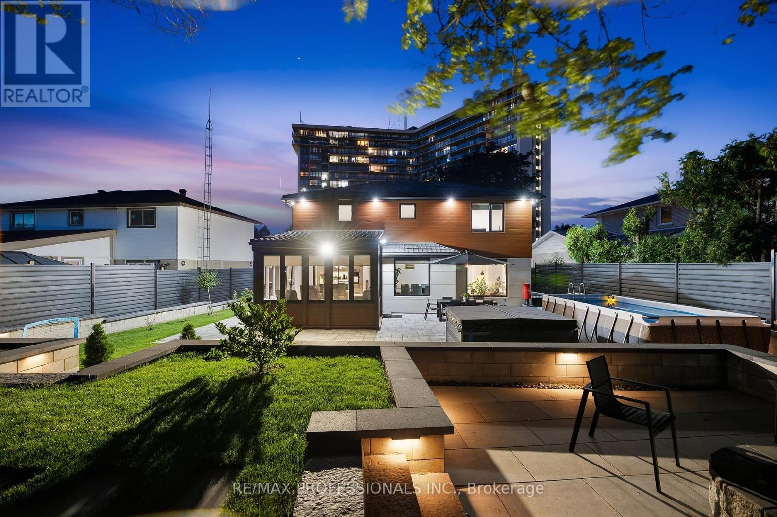 3328 Riverspray Crescent, Mississauga, Ontario  L4Y 3M4 - Photo 49 - W13691660