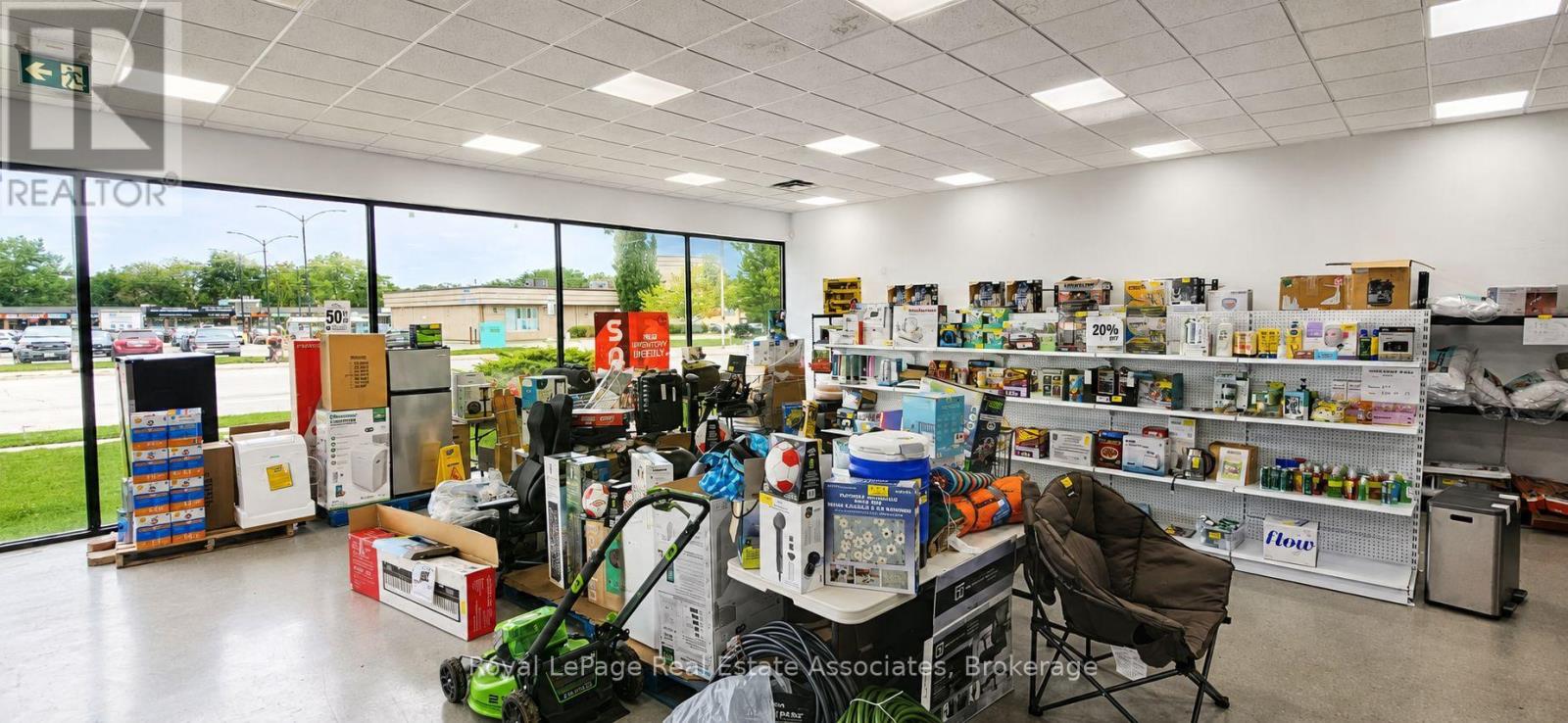 466 Guelph Line, Burlington, Ontario  L7R 3L9 - Photo 3 - W13691678