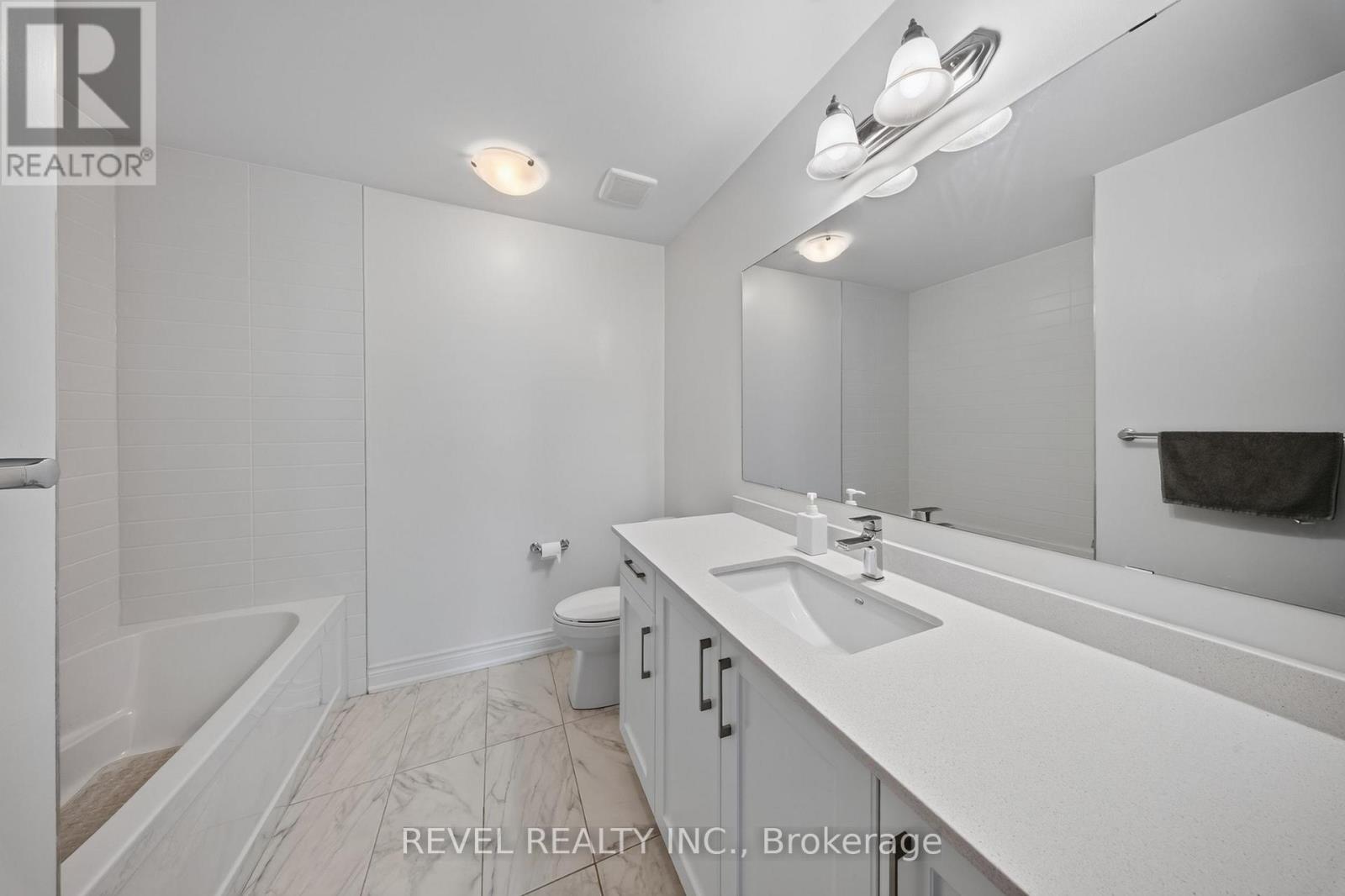 455 Ramsey Place, Milton, Ontario  L9E 1J6 - Photo 13 - W13691696
