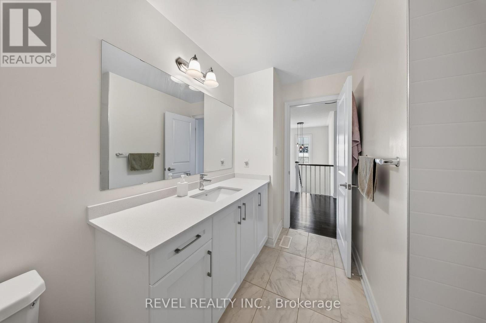 455 Ramsey Place, Milton, Ontario  L9E 1J6 - Photo 14 - W13691696
