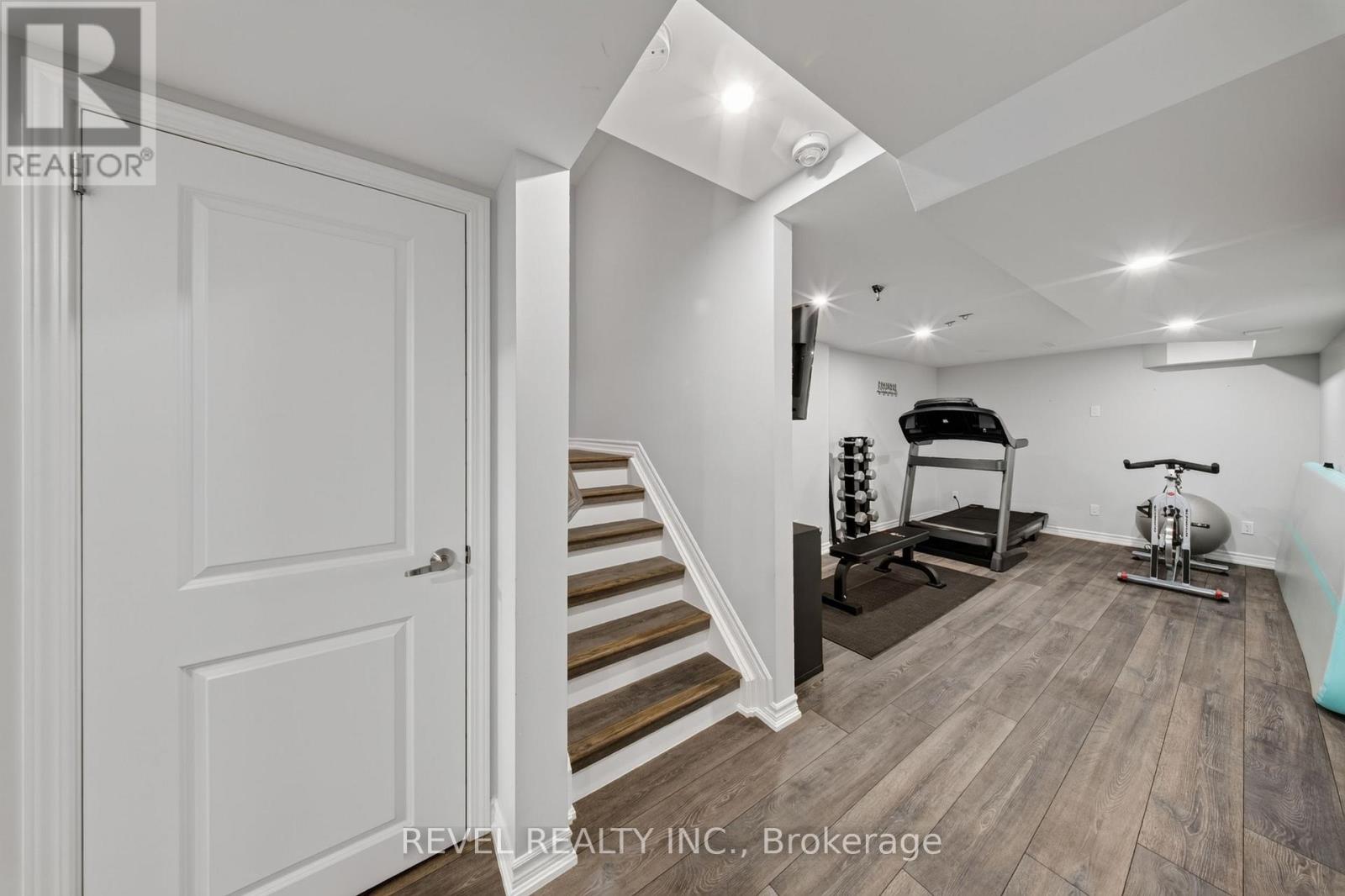 455 Ramsey Place, Milton, Ontario  L9E 1J6 - Photo 24 - W13691696