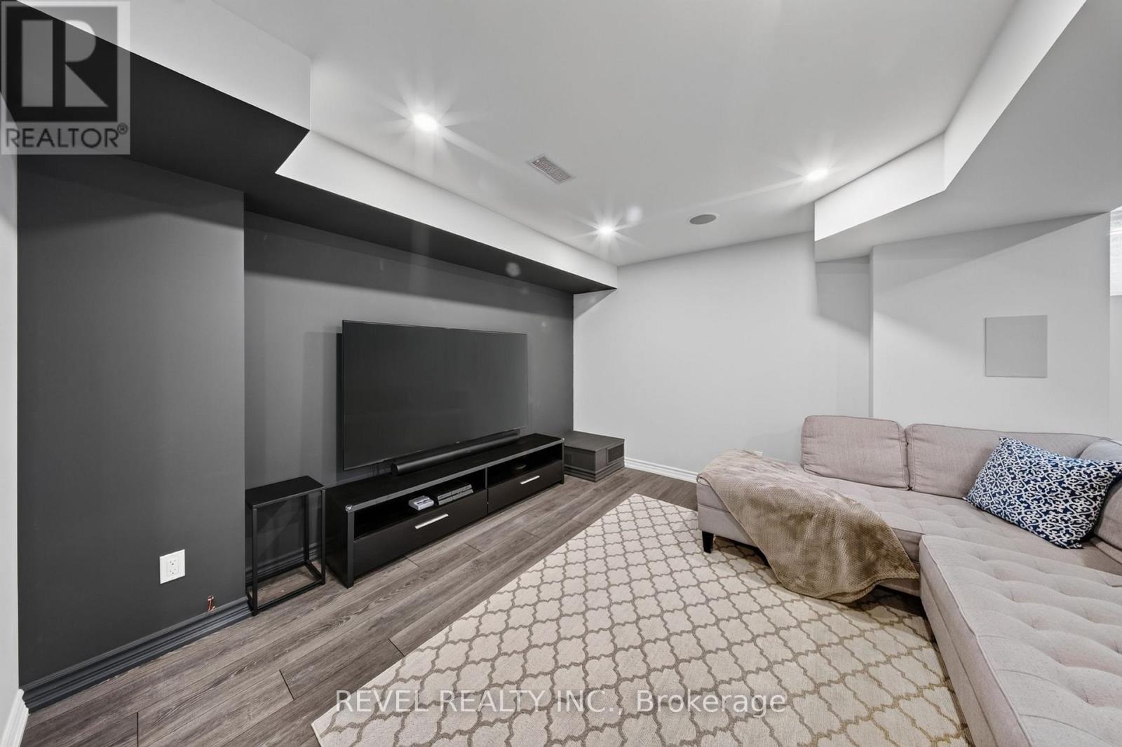 455 Ramsey Place, Milton, Ontario  L9E 1J6 - Photo 30 - W13691696