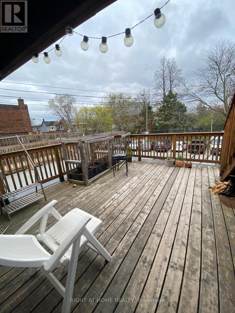 3A - 1022 BLOOR STREET W