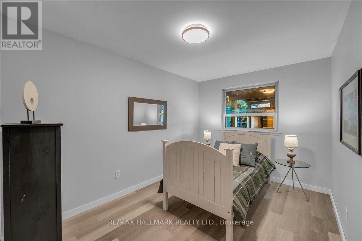 1286 Napier Crescent, Oakville, Ontario  L6H 2A4 - Photo 32 - W13691728