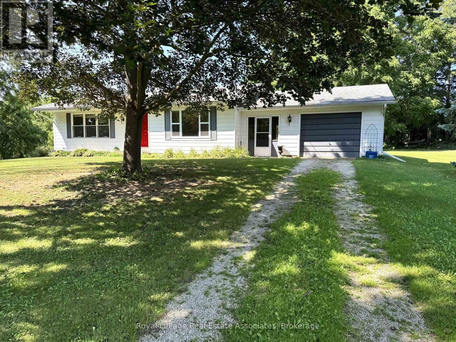 11674 Fifth Line, Halton Hills, Ontario  L0P 1H0 - Photo 1 - W13691822
