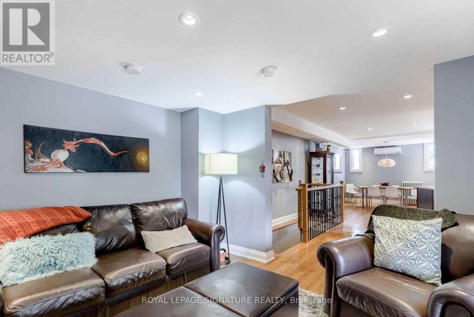 23 Abbs Street, Toronto, Ontario  M6K 1M5 - Photo 8 - W13691824