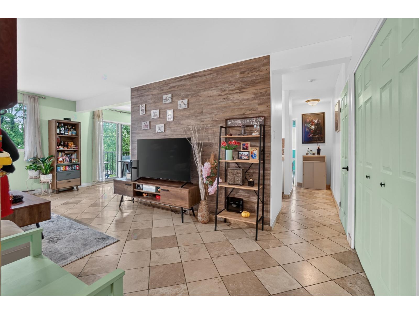 2525 Av. Aumont|#303 Brossard Quebec Canada H4Z3P3 2