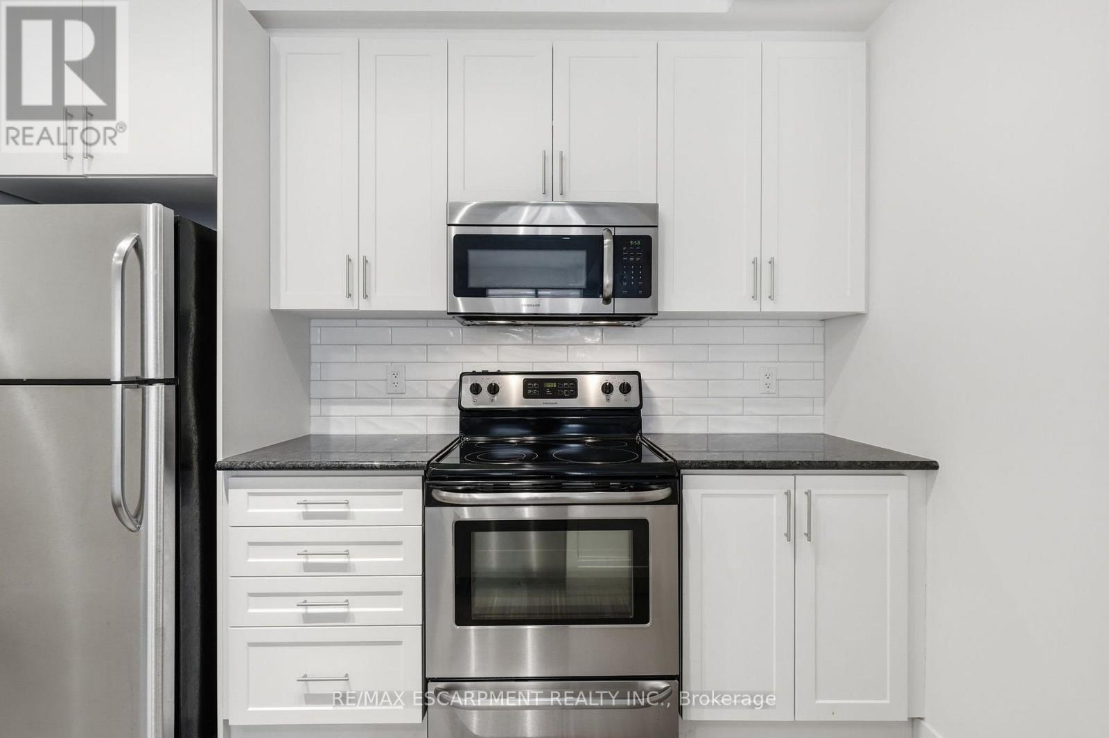201 - 90 Charlton Avenue W, Hamilton, Ontario  L8P 0B4 - Photo 9 - X13691642